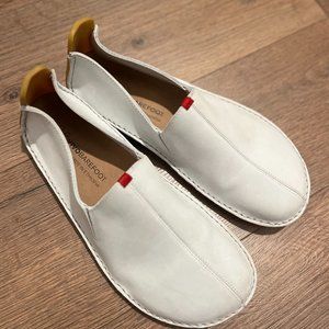 Vivobarefoot Ababa Mens US 11 Shoes Gray Leather Slip On Sneaker